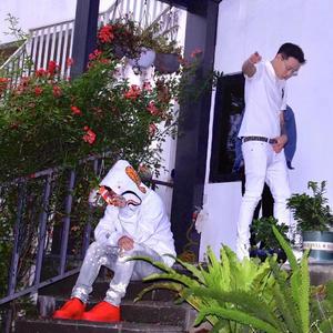 大棚女裸体舞视频大全
